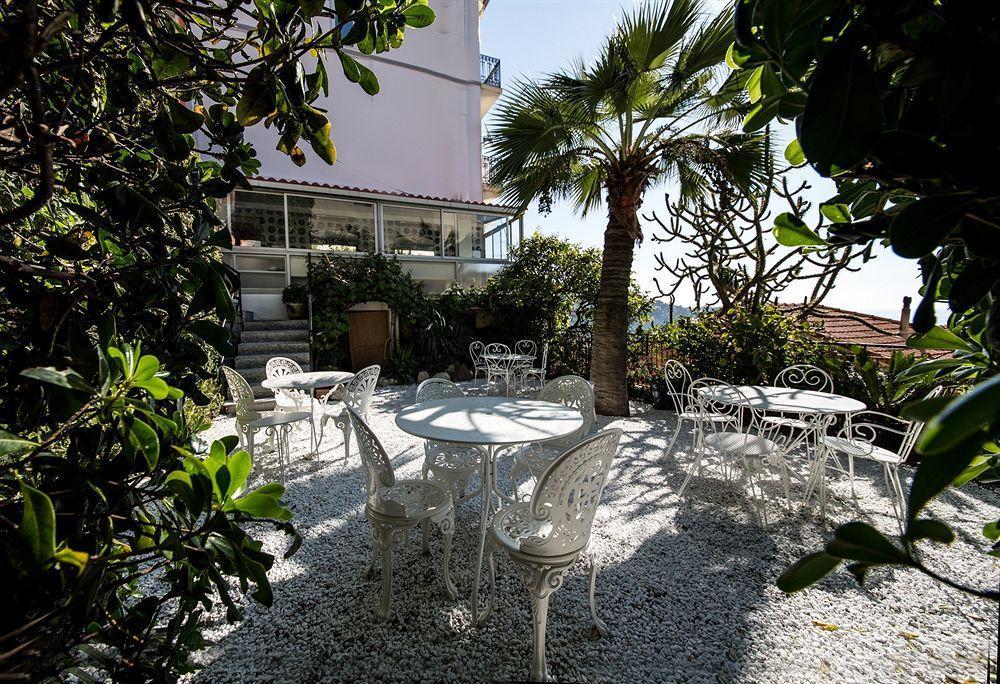 Hotel De Charme Regency Roquebrune-Cap-Martin Eksteriør billede